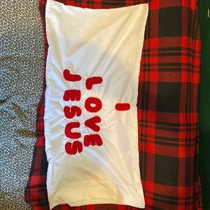 I love Jesus pillow Case